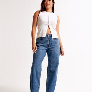 Abercrombie & Fitch Curve Love High Rise Tapered Loose Jean in Medium
